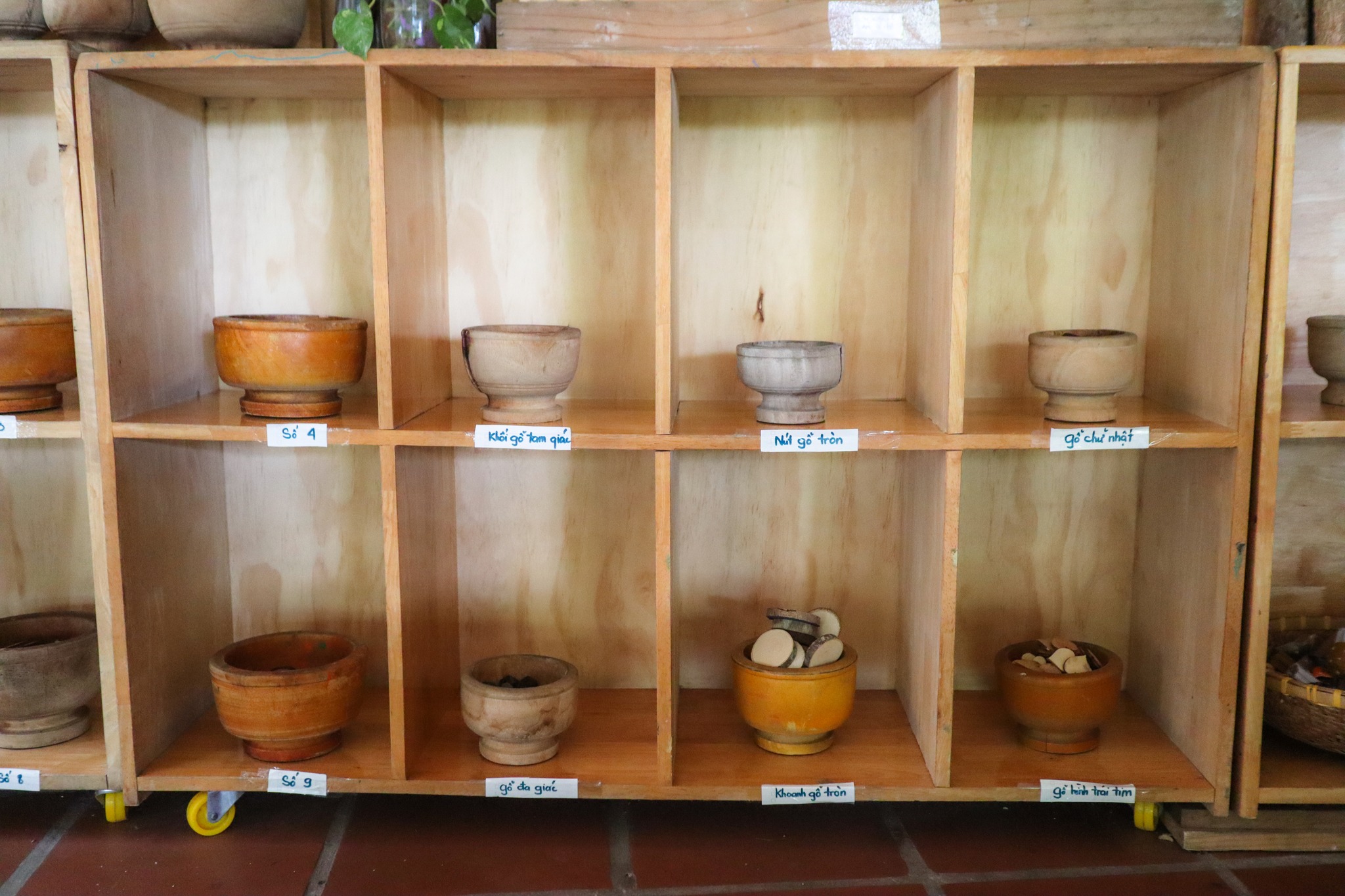 Hệ kệ thấp - Hình ảnh 4