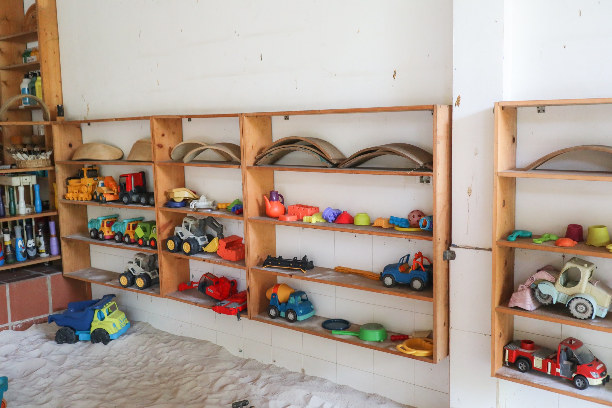 Hệ kệ thấp - Hình ảnh 2