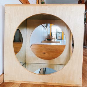 Khối lập phương ốp gương cho hệ vận động