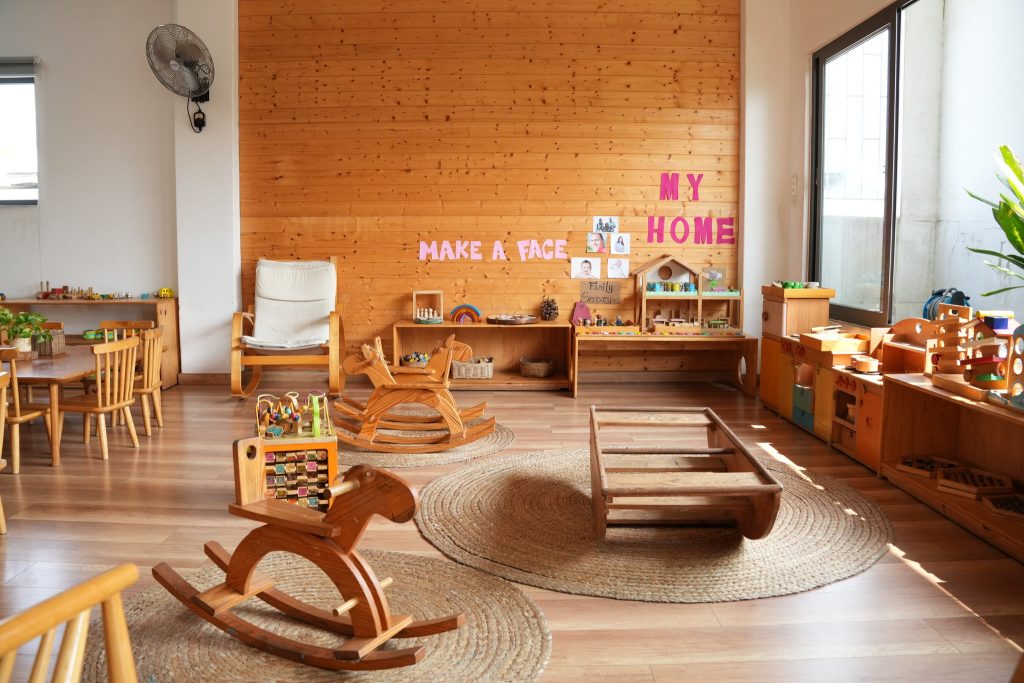 KHÔNG GIAN SINH HOẠT CHUNG TRONG TRƯỜNG MẦM NON – CHÌA KHÓA NUÔI DƯỠNG TRẢI NGHIỆM TUỔI THƠ